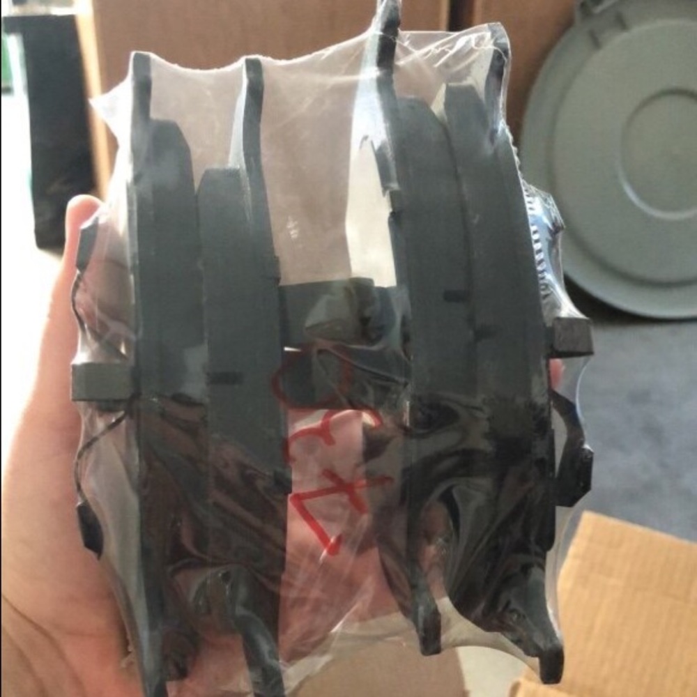 Front rotors and brakes of Dodge Intrepid 1988